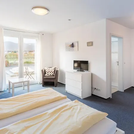 Gaestehaus Weingut Glas 3* Neustadt an der Weinstraße